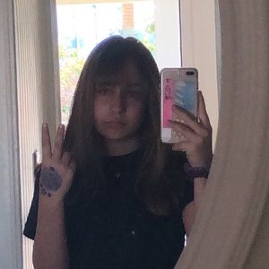 Meet your Posher, Coral